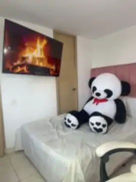 Janettcruz webcam