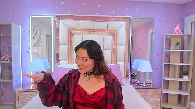 Goldentemptation_ live cam on StripChat
