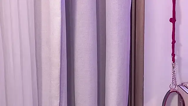 Watch crystal_gilton live on EroticFlix - High definition streams