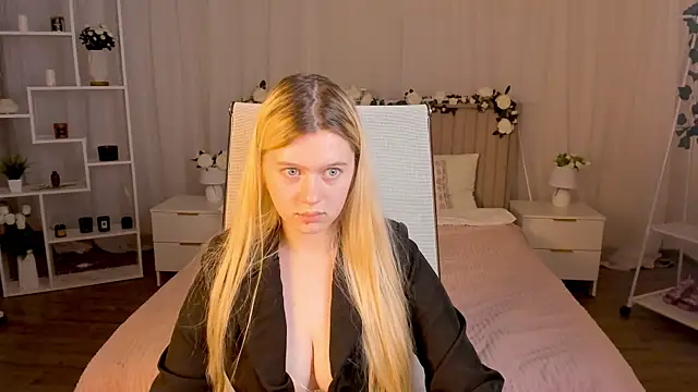 CelestineMauriac webcam