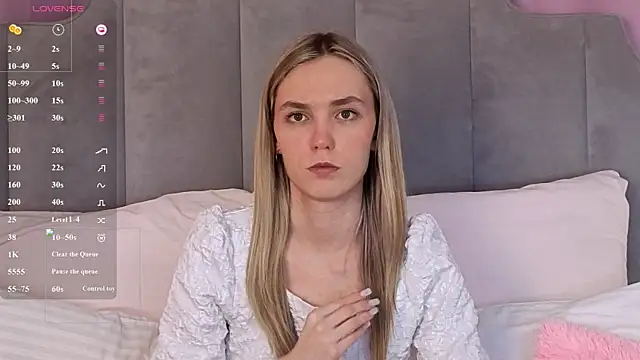 nikkiryx - NikkiRyx's free webcam - UK Sex Cams