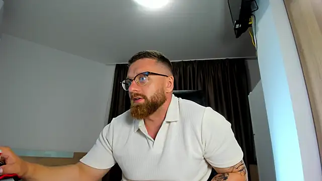 findom_guy (M young) - hard cock