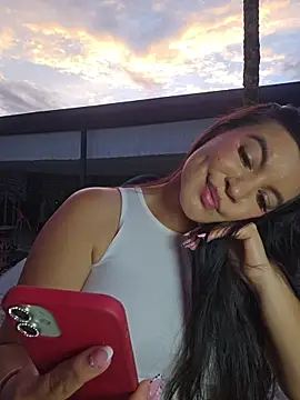 Pretty_Julieta webcam