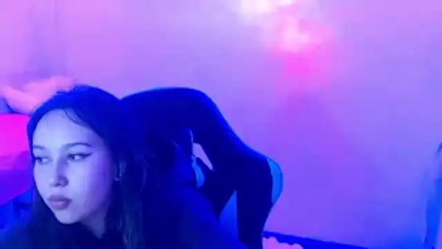 Skarlet_Adams28 webcam