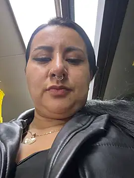 Abril_Luv webcam