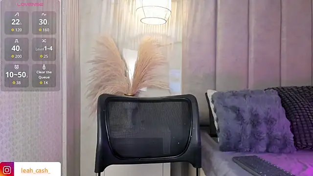 leaahcashh webcam