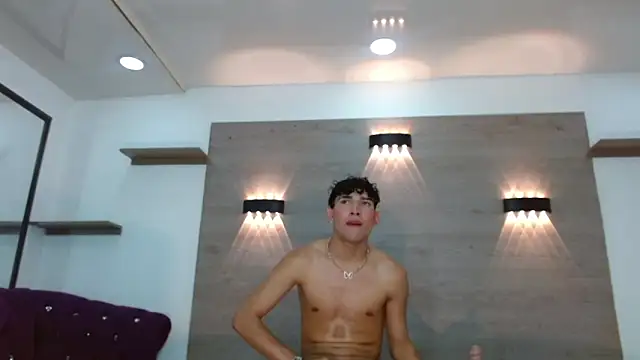 Logaanhotts live sex cam