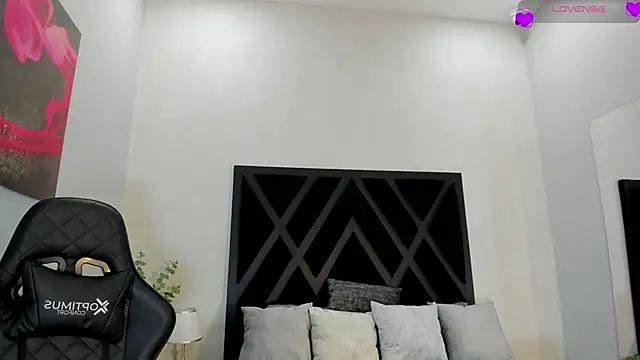zoe_martins_ webcam