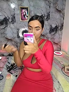 SaharQamar webcam