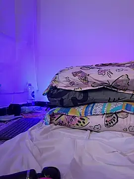 aurora_divine live cam on StripChat