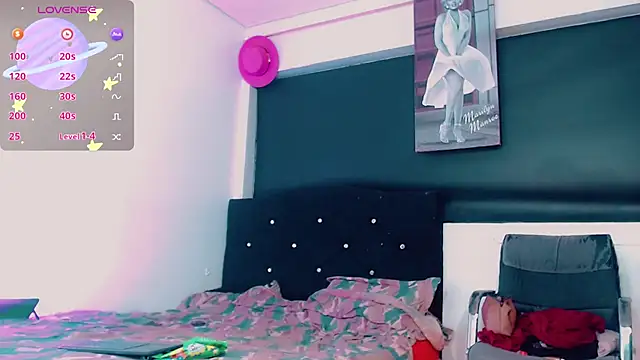 Kendall_hornyy webcam