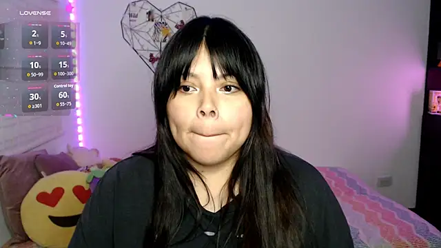 EllieMoonX live cam on StripChat