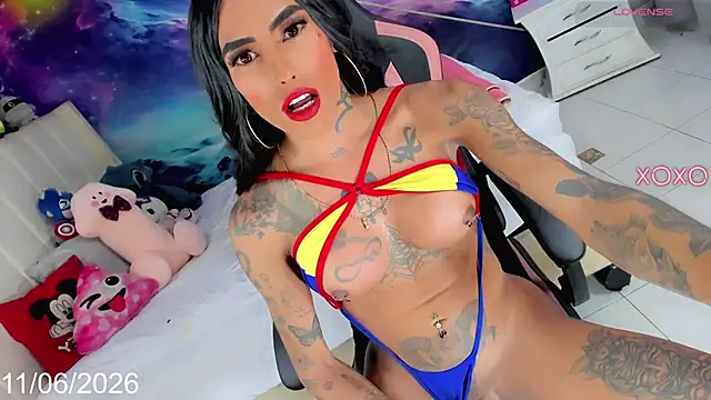 Nella_Dolls webcam