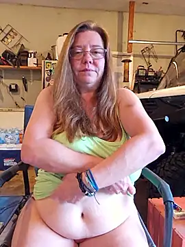 msshelby40 - MsShelby40's free webcam