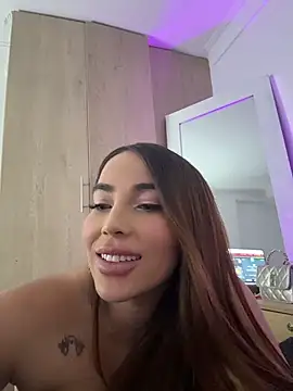 Watch jessy_rios live on EroticFlix - High definition streams