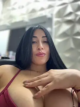 Watch areviklusine1 live on EroticFlix - High definition streams