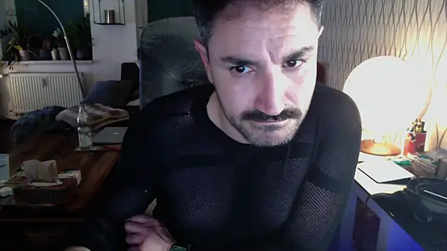 tomz0819 webcam