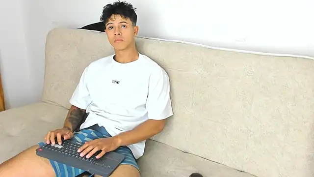 _Alex_Colton webcam