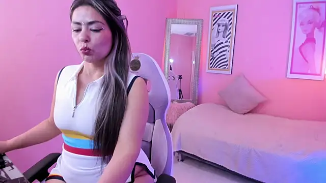 Ivonne_pier_x webcam