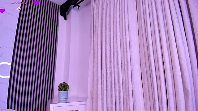 BritneyAndMaleth webcam