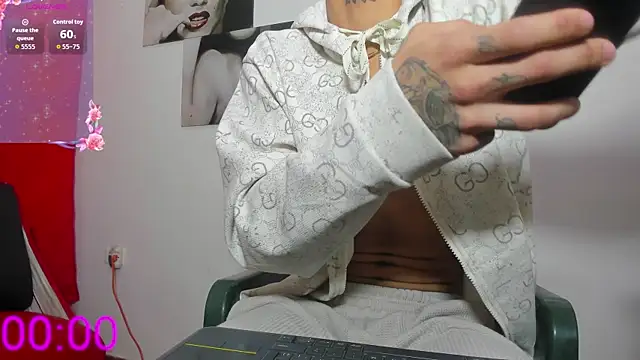 big_hot_boy_ webcam