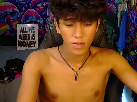 hugekenbigcock webcam