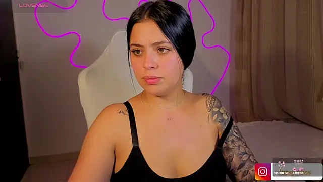 Victoryyy_ webcam