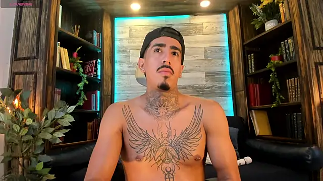 Donovan_Desmond webcam