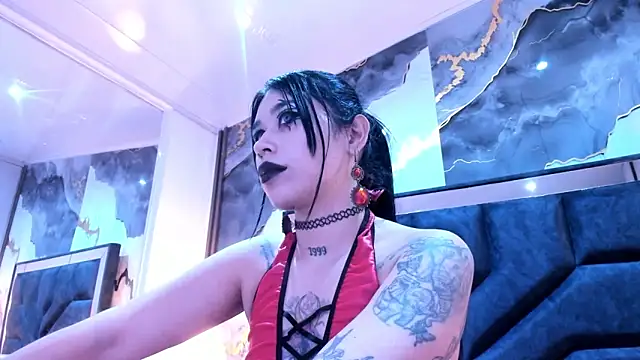 SusanVilla live cam on StripChat