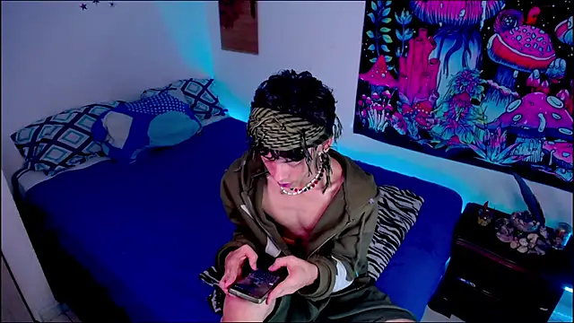 Thedoll_ethan7 webcam