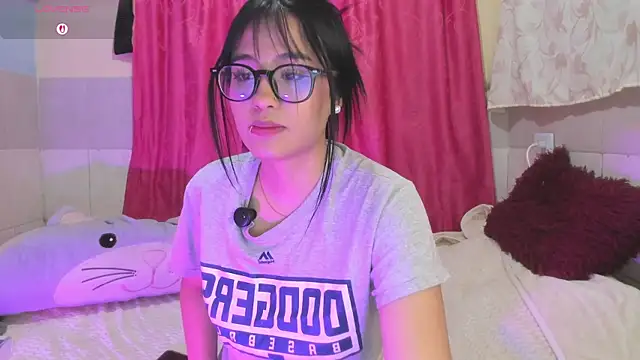 Alysson_cb live cam on StripChat