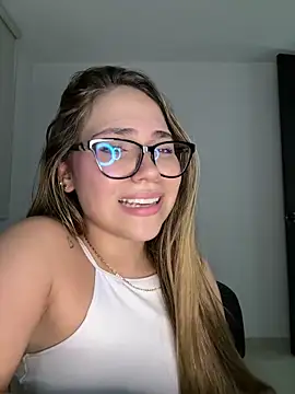 NatashaCruz- live cam on StripChat