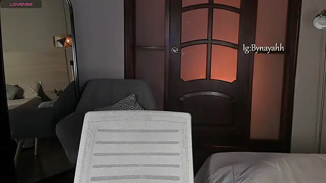 nayah__ webcam