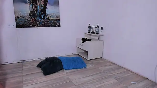 Threesoome_Horny webcam