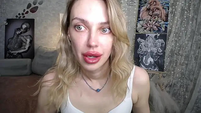 NickyAdamidi webcam