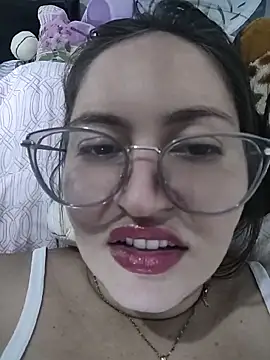 Watch Fetichista23 live on EroticFlix - High definition streams