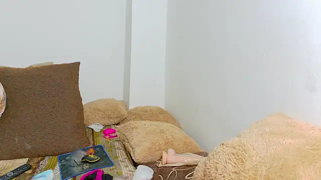 irisconde adult cam room online