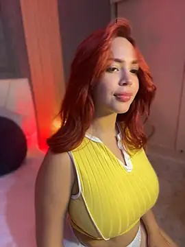 Ambar_Mancinii live cam on StripChat