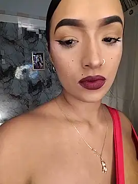 SaharQamar webcam
