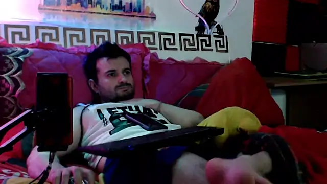 KingOfSinRO69 webcam