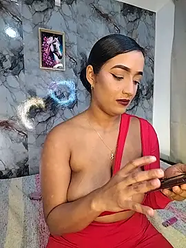 SaharQamar webcam