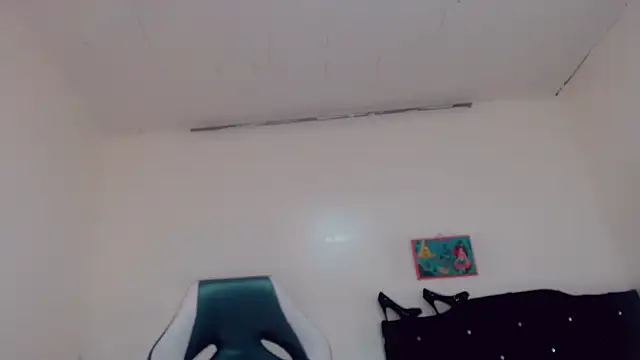 Oriana_braom webcam