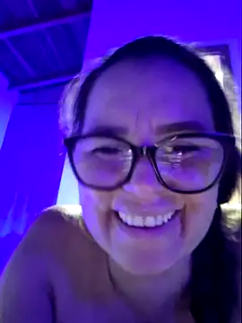 MariaPau_83 webcam