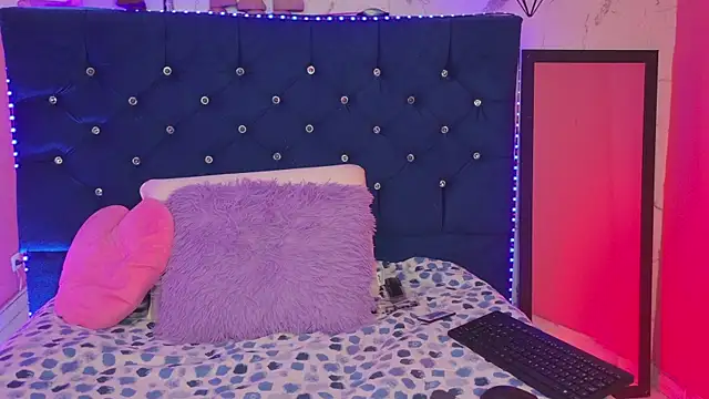 Dakotaa_Johnson