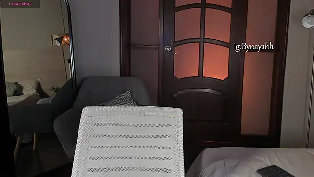 nayah__ webcam
