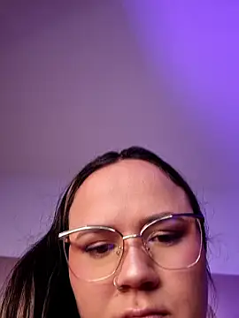 mandy-moore webcam