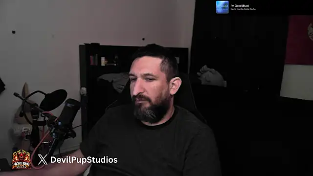 DevilPup75_ webcam