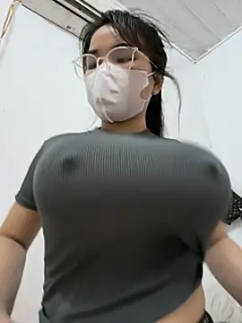 MiuMiu_lovee webcam