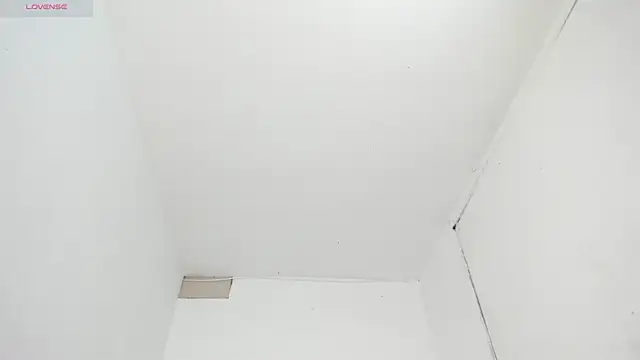 milkqueenboobs's live room