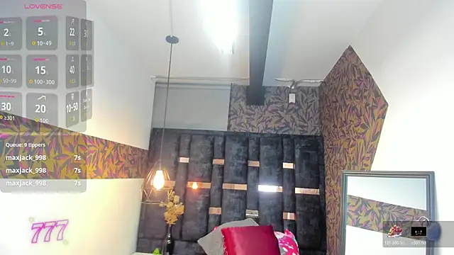 KatteMilf webcam